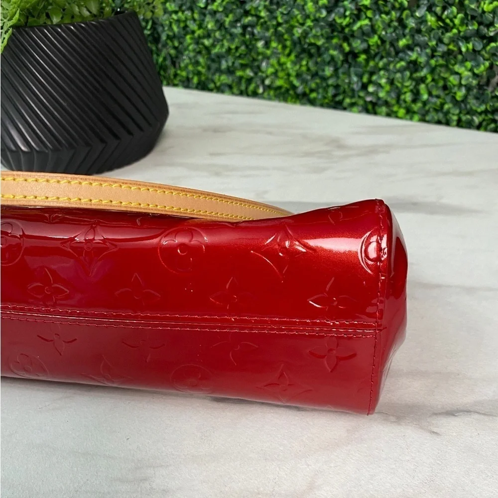 Louis Vuitton Monogram Red Roxbury Drive Vernis Handbag with Dustbag and Box! - Picture 7 of 12